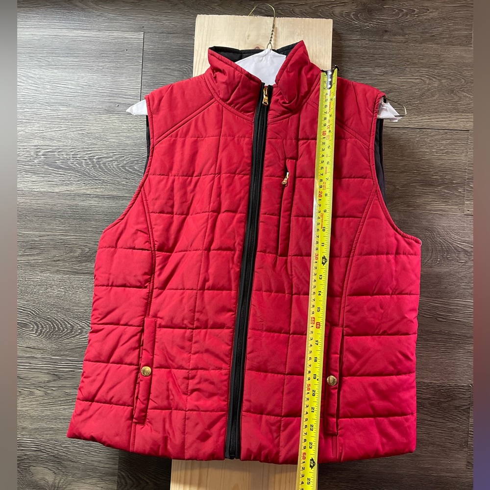 Never worn Ralph Lauren red and black extra-large vest with tags still on